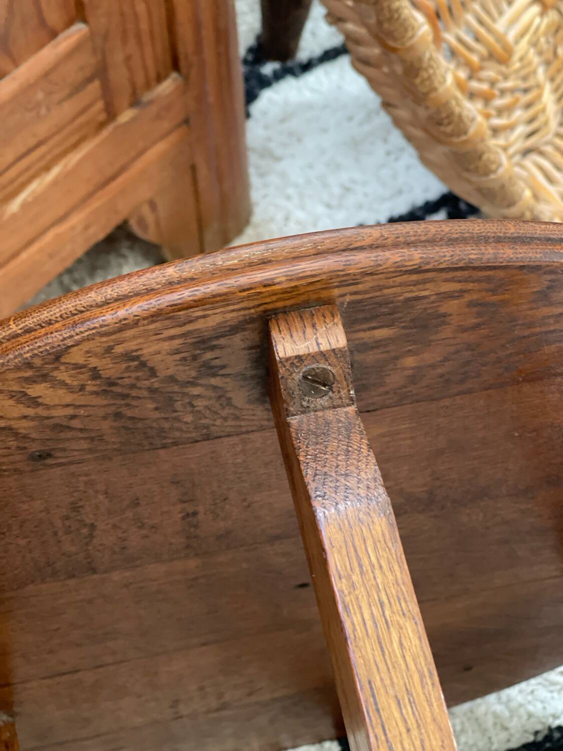 Art deco oak pedestal table