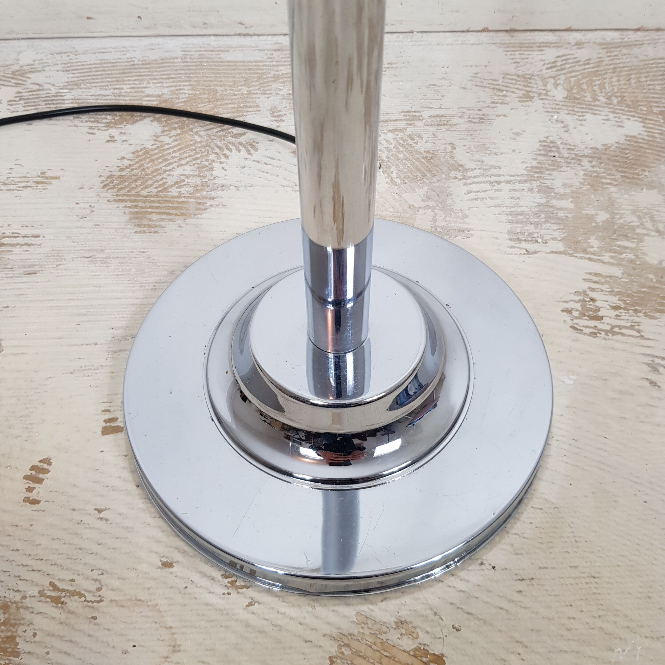 Chrome floor lamp 70s