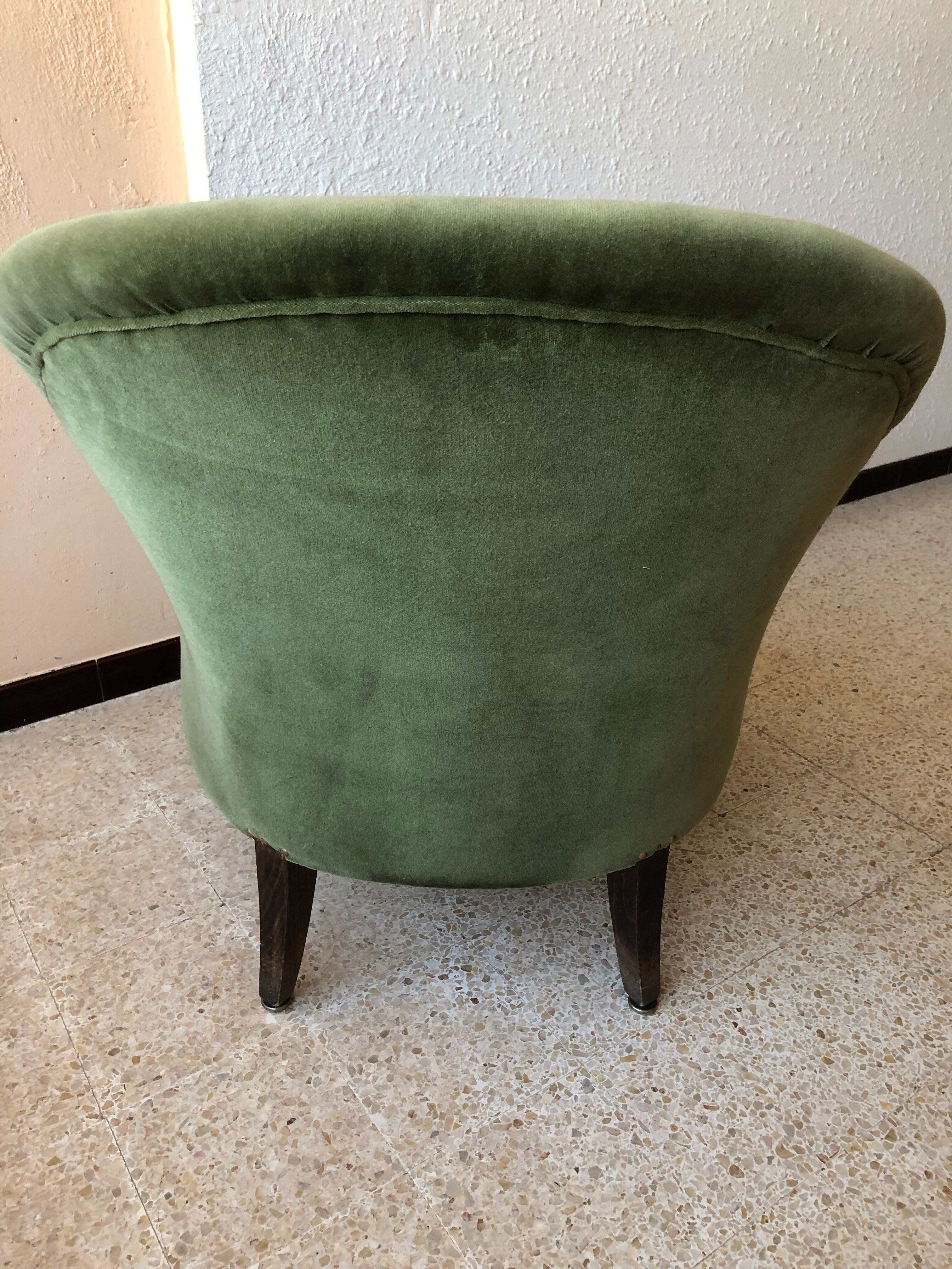 Toad armchair in green velvet