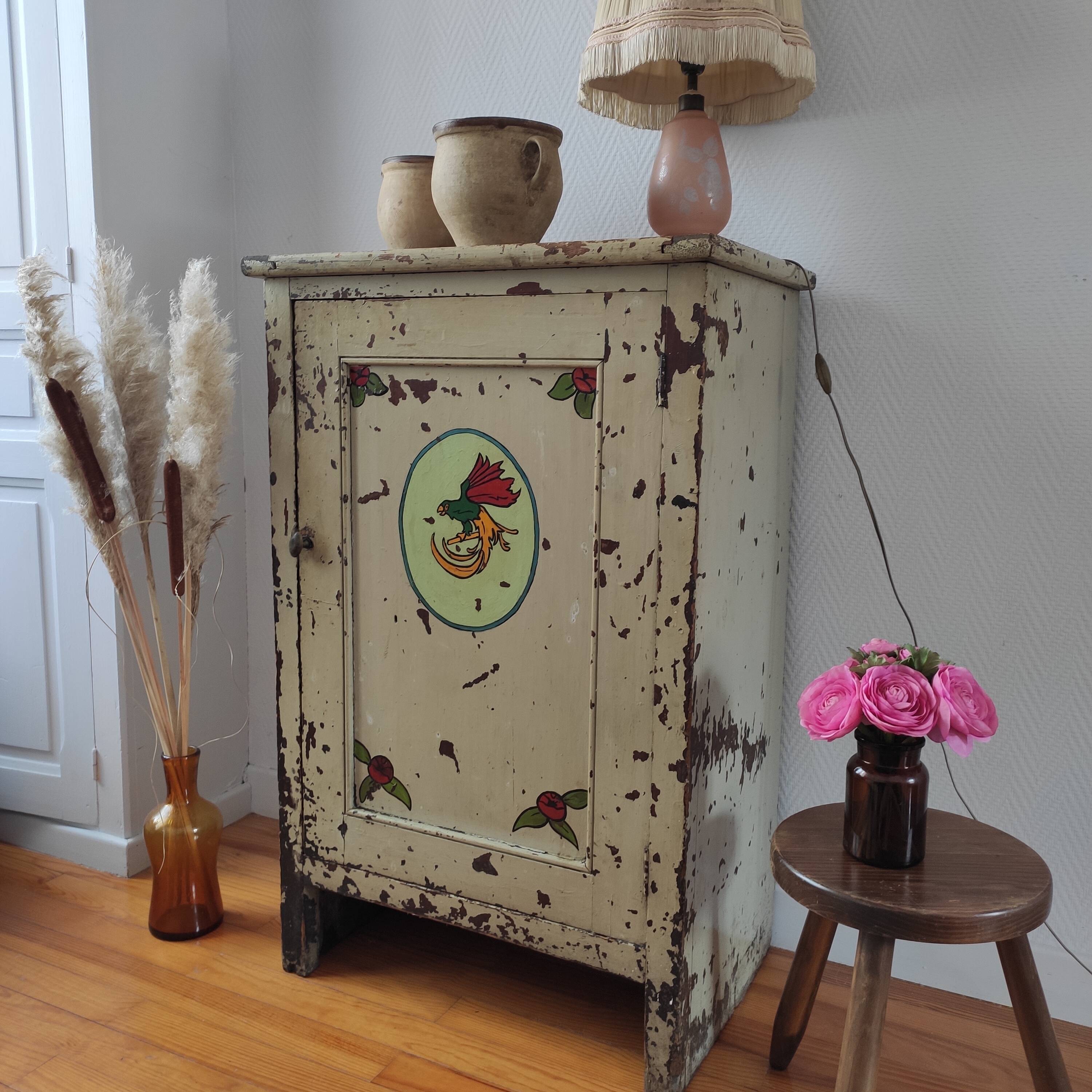 Parisian buffet old jam maker