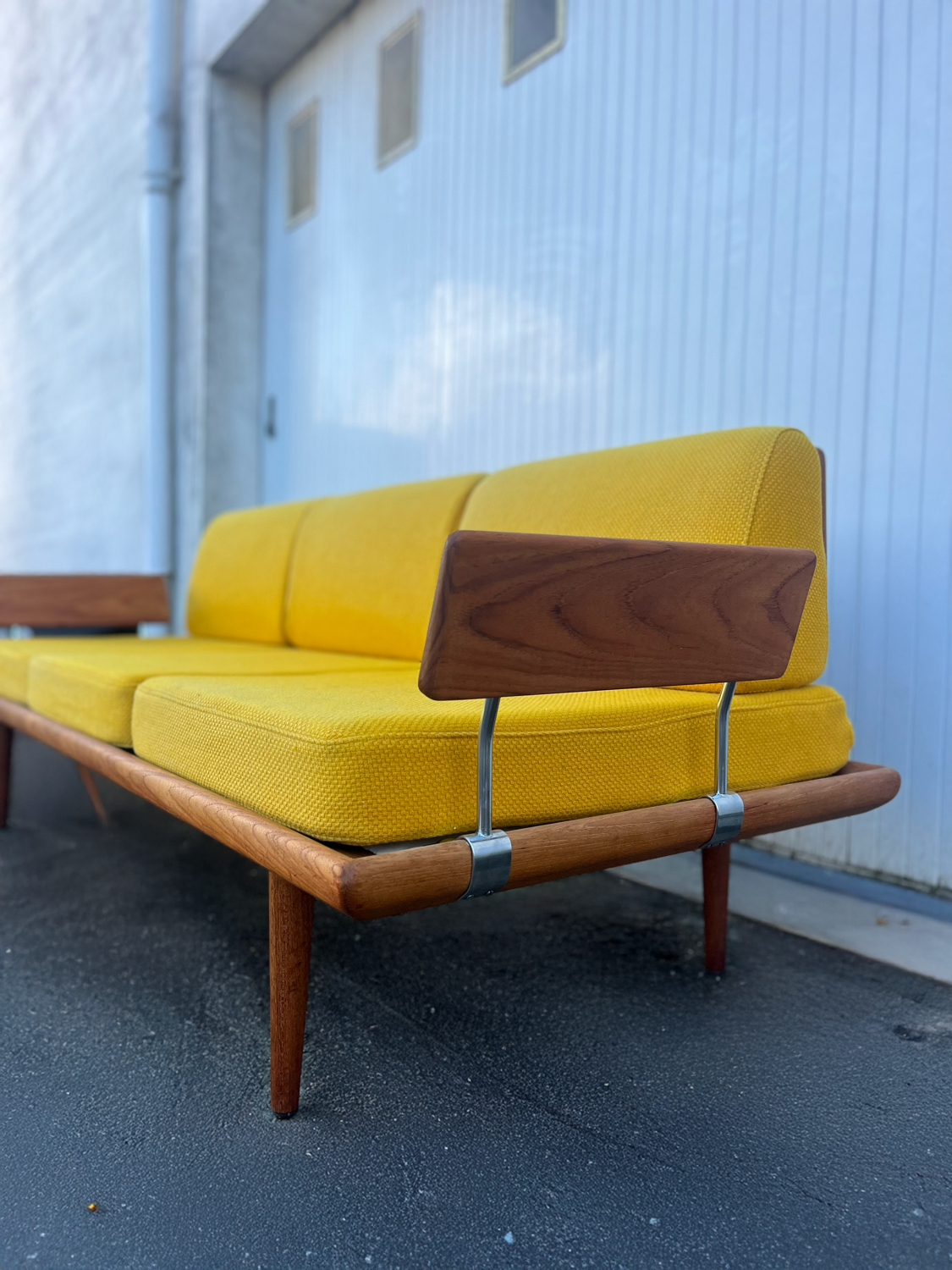 Vintage Scandinavian bench/sofa