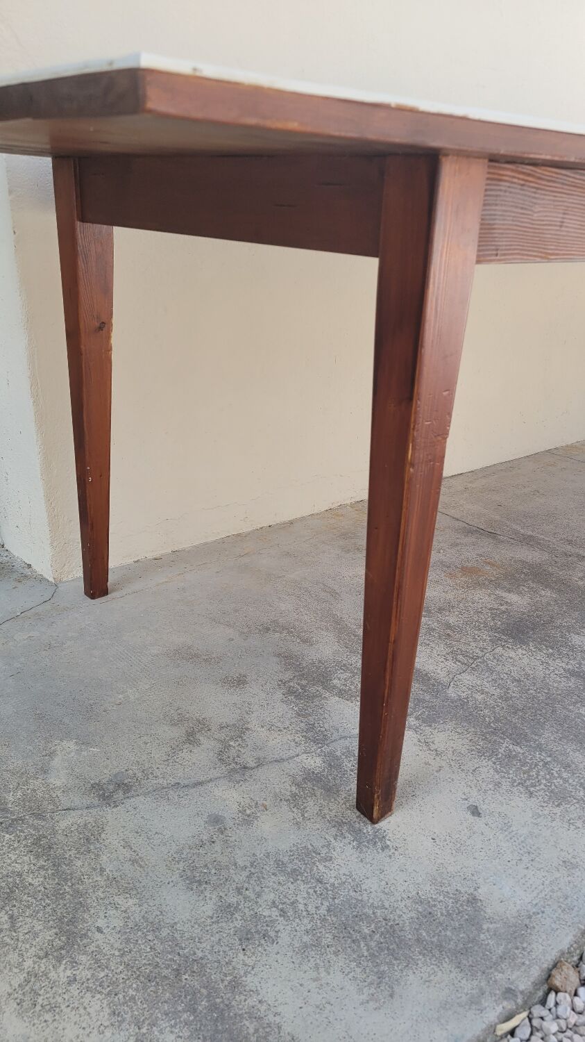 Old farmhouse table with mosaic top and tapered legs - 2m64