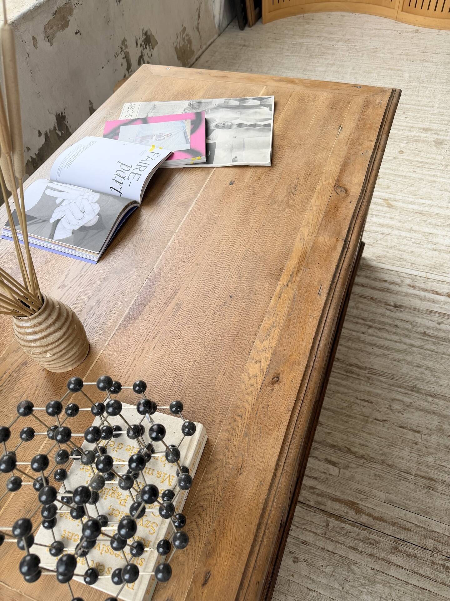 Counter or desk in oak from the 1950s.