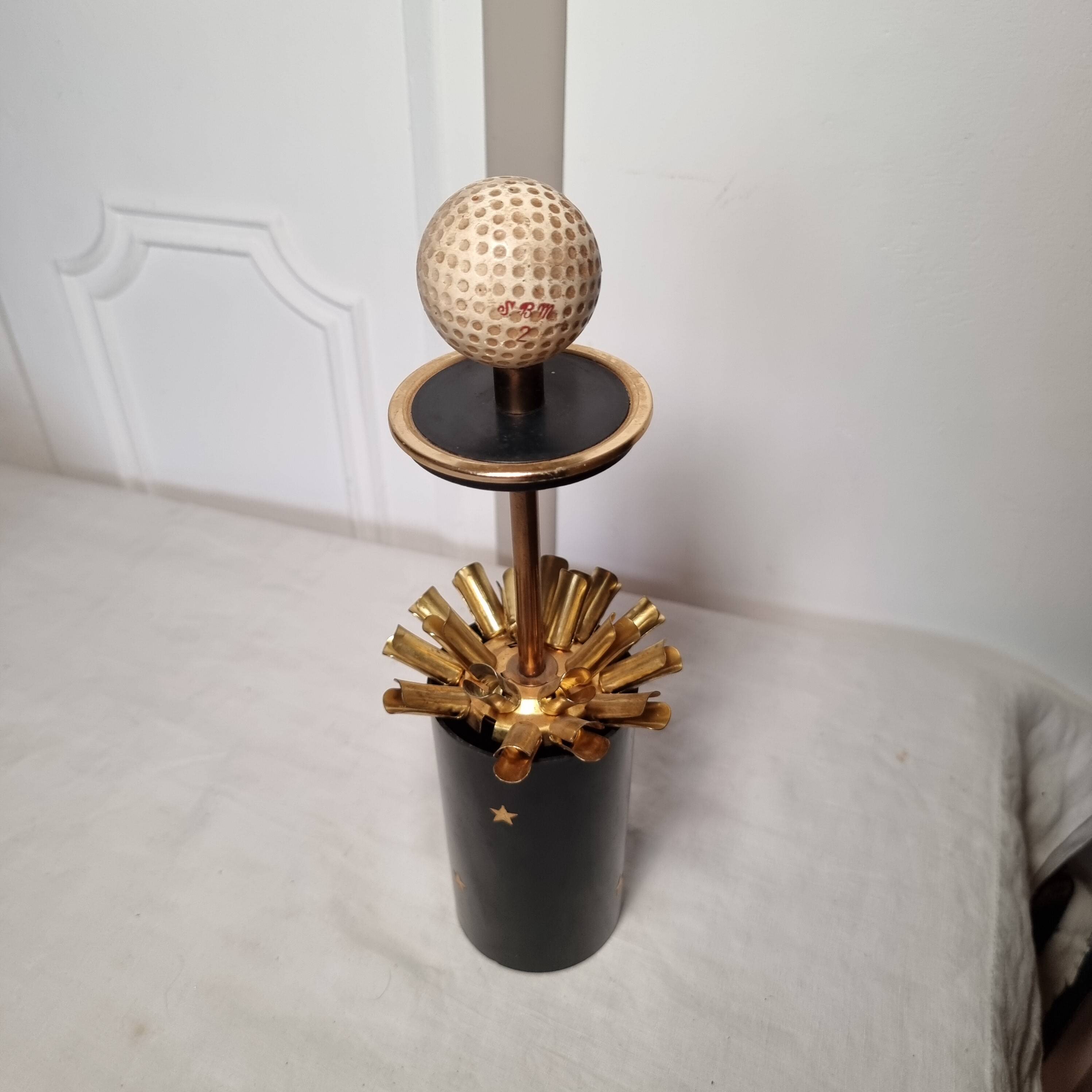 Original vintage cigarette dispenser from the wonderful 70s