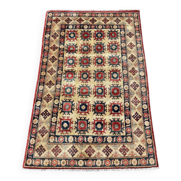 Tapis Kazak fait main
