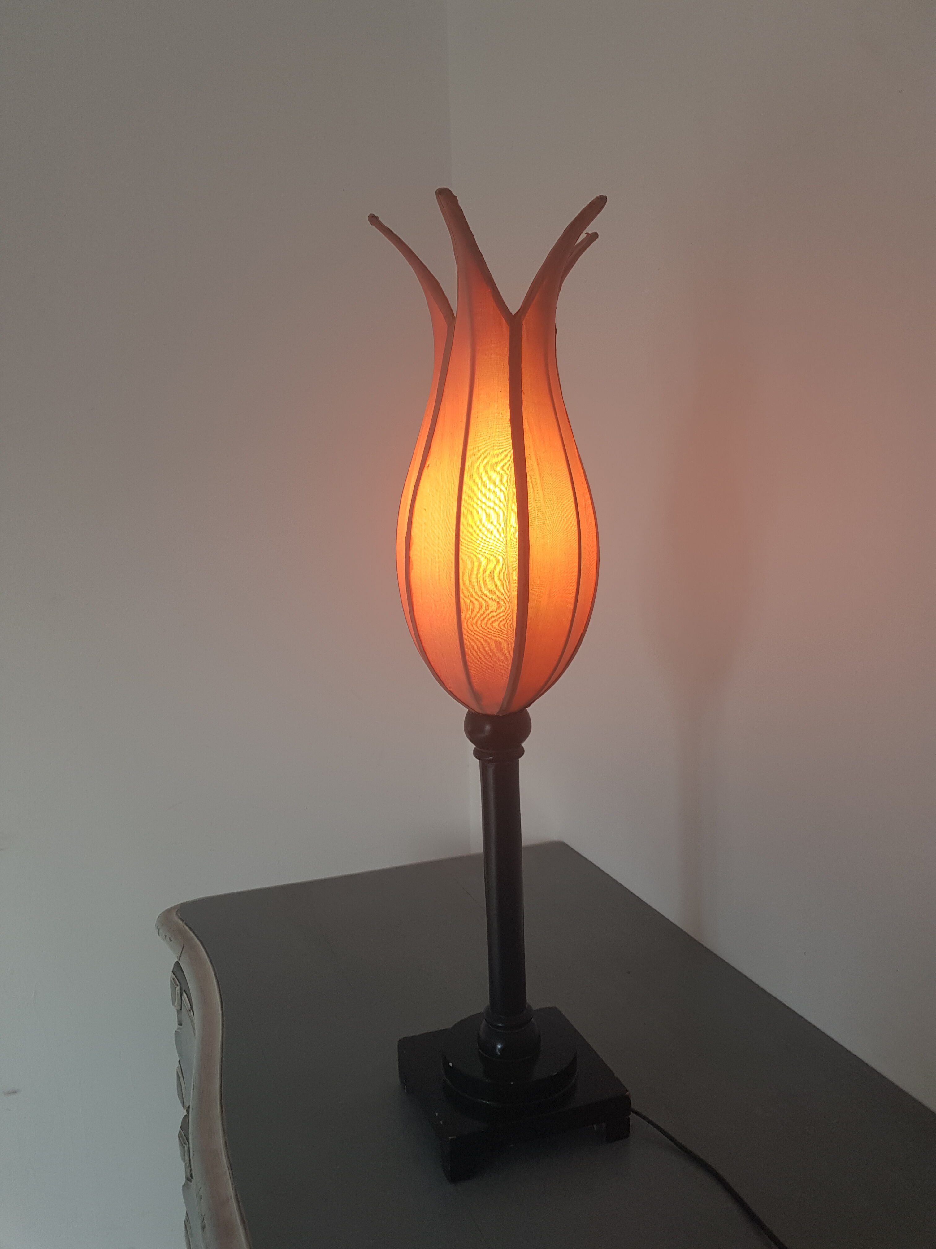 Japanese style flower lamp