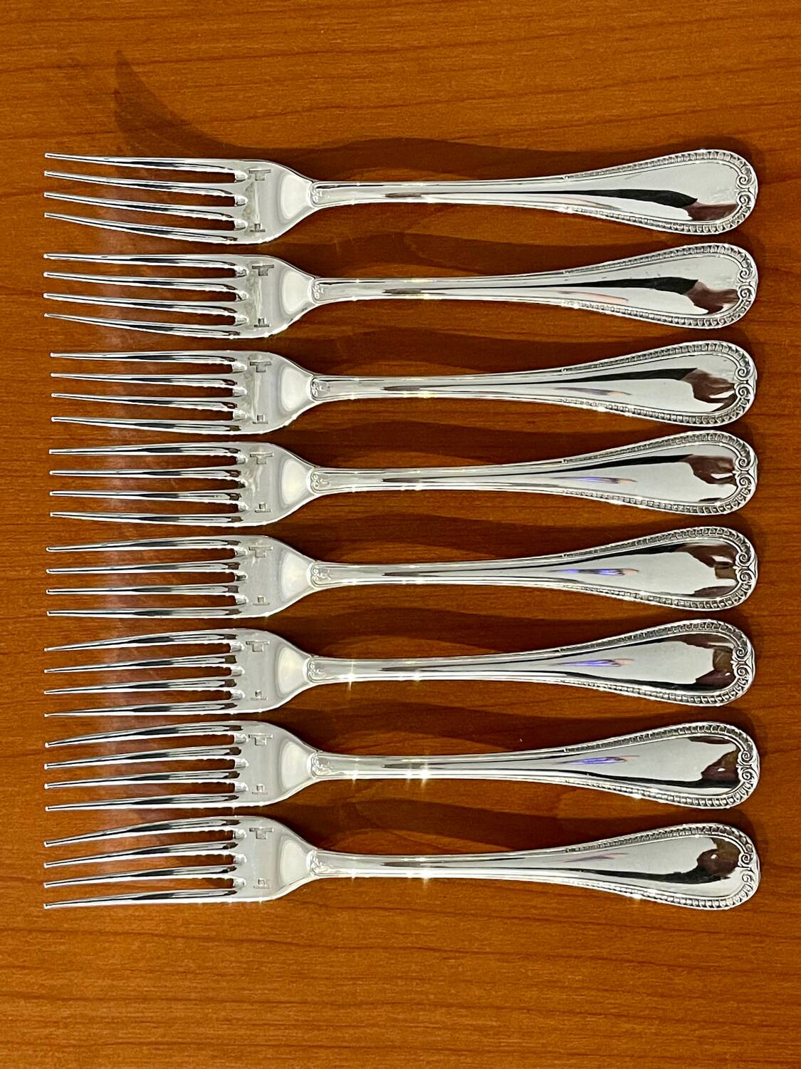 Christofle malmaison 8 person 40 piece cutlery set near new condition