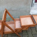 Travailleuse vintage pieds compas