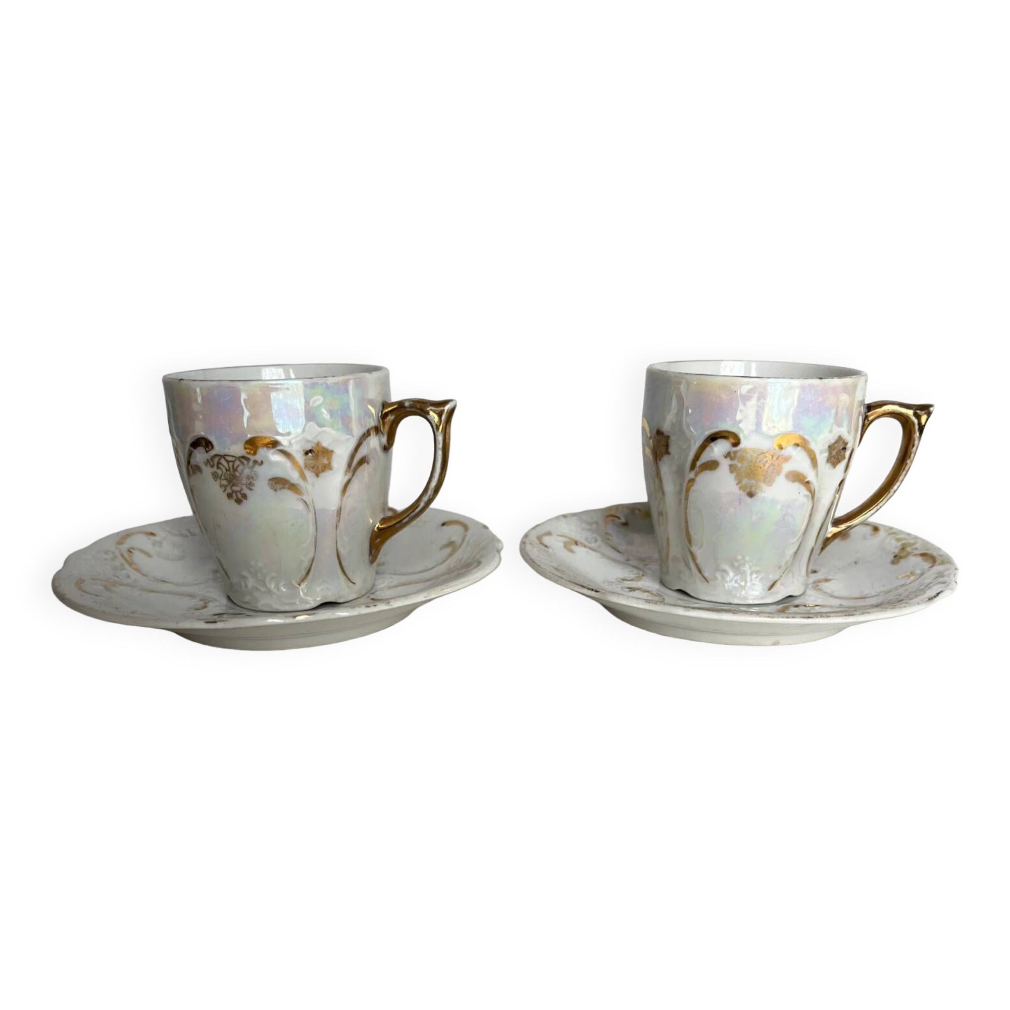 Pair of porcelain cups