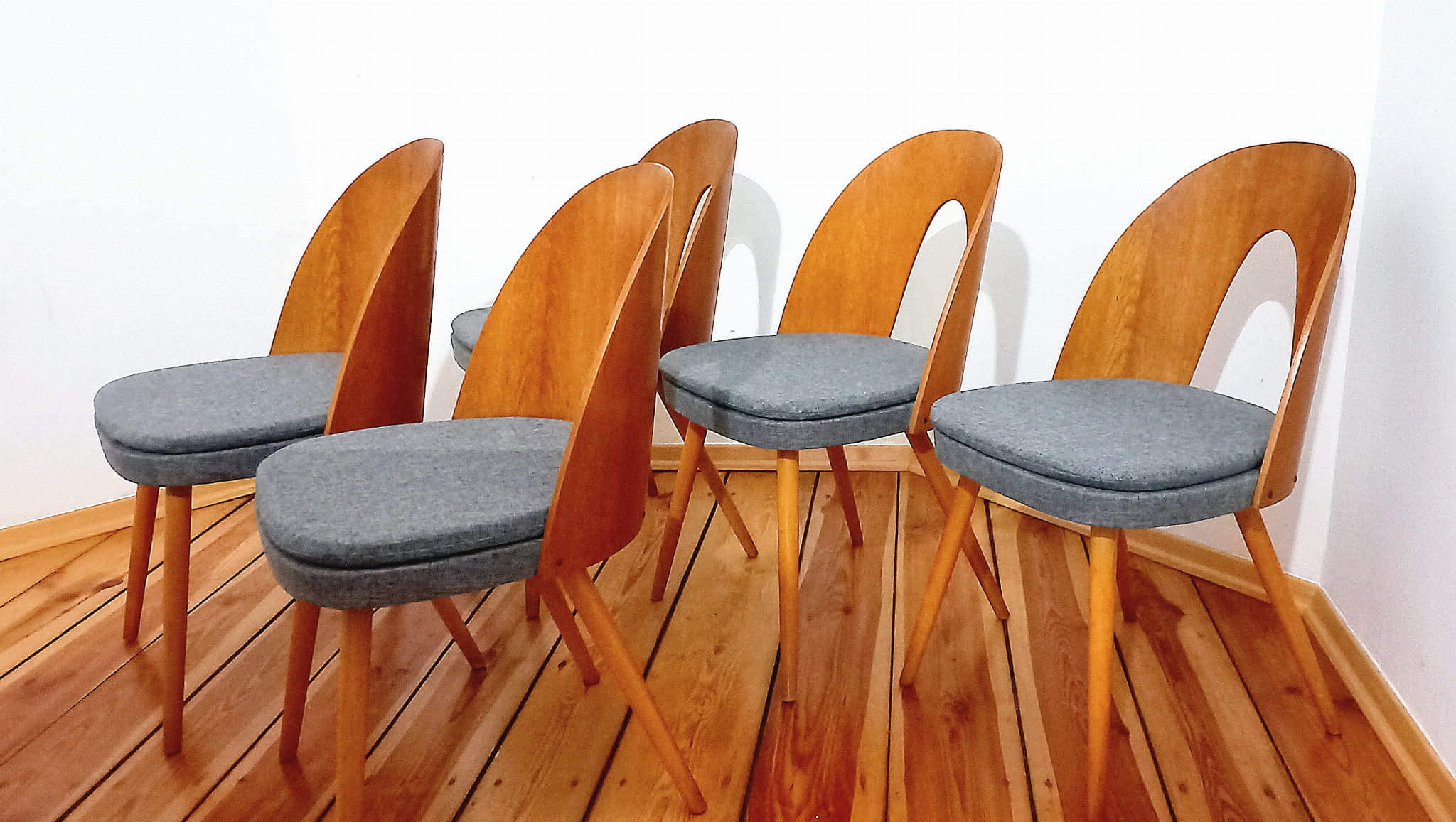 Set of five chairs, design. A. Suman, Tatra Nabytok, Czechoslovakia, 60s