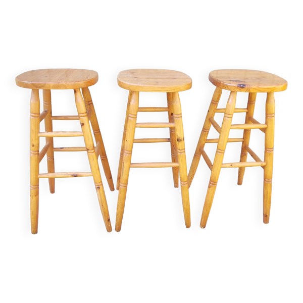 3 tabourets de bar scandinaves en pin, années 1970 — Beyit