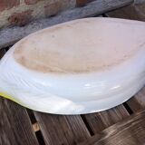 Earthenware dish with endive patterns