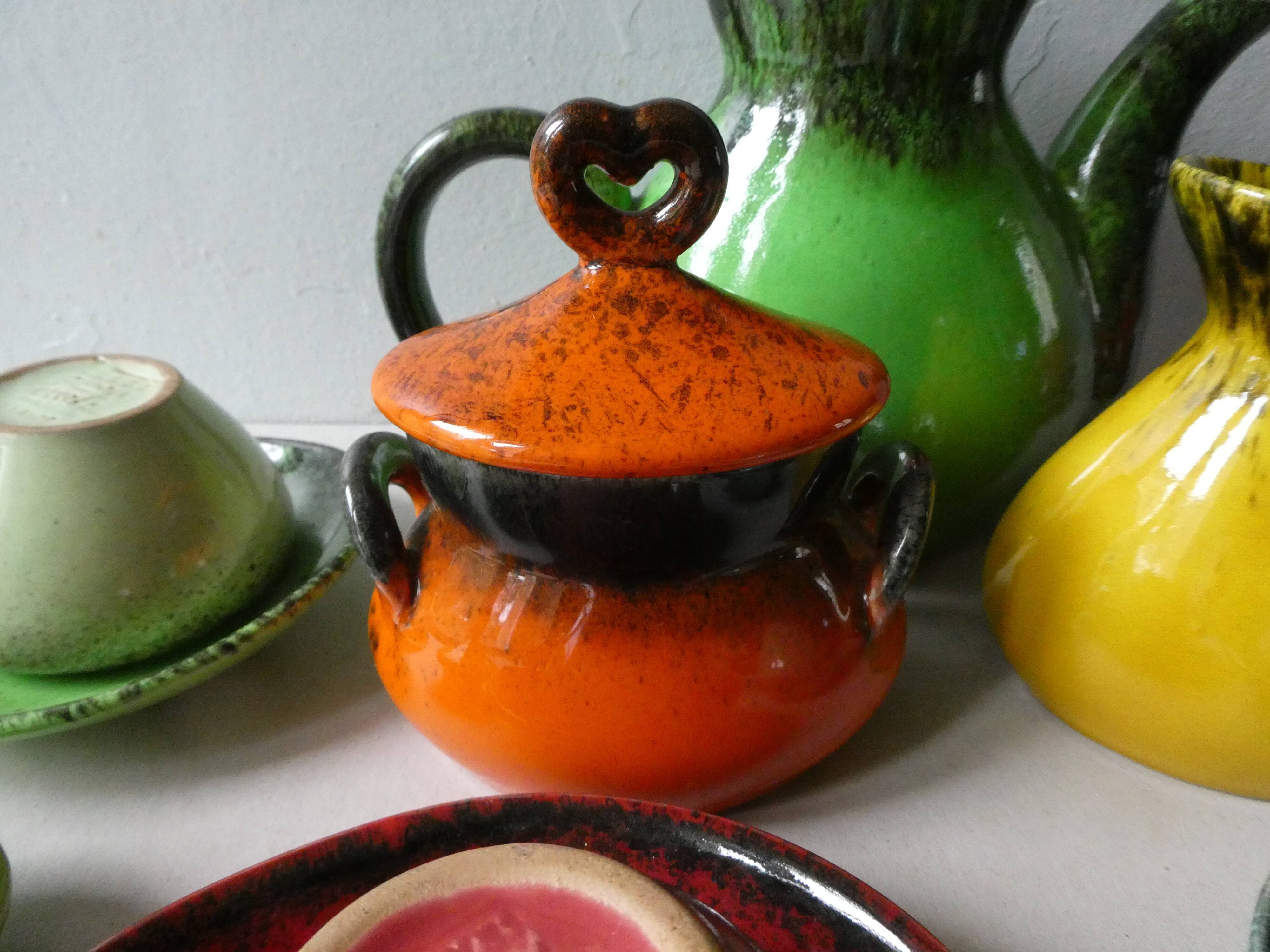 Keraluc Quimper France coffee service, 4 cups