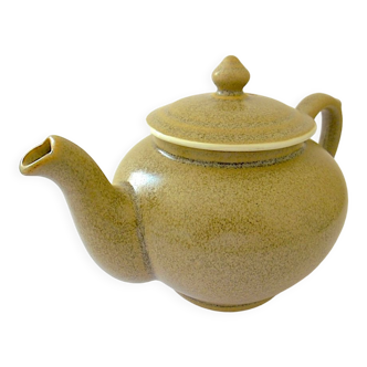 Sandstone teapot