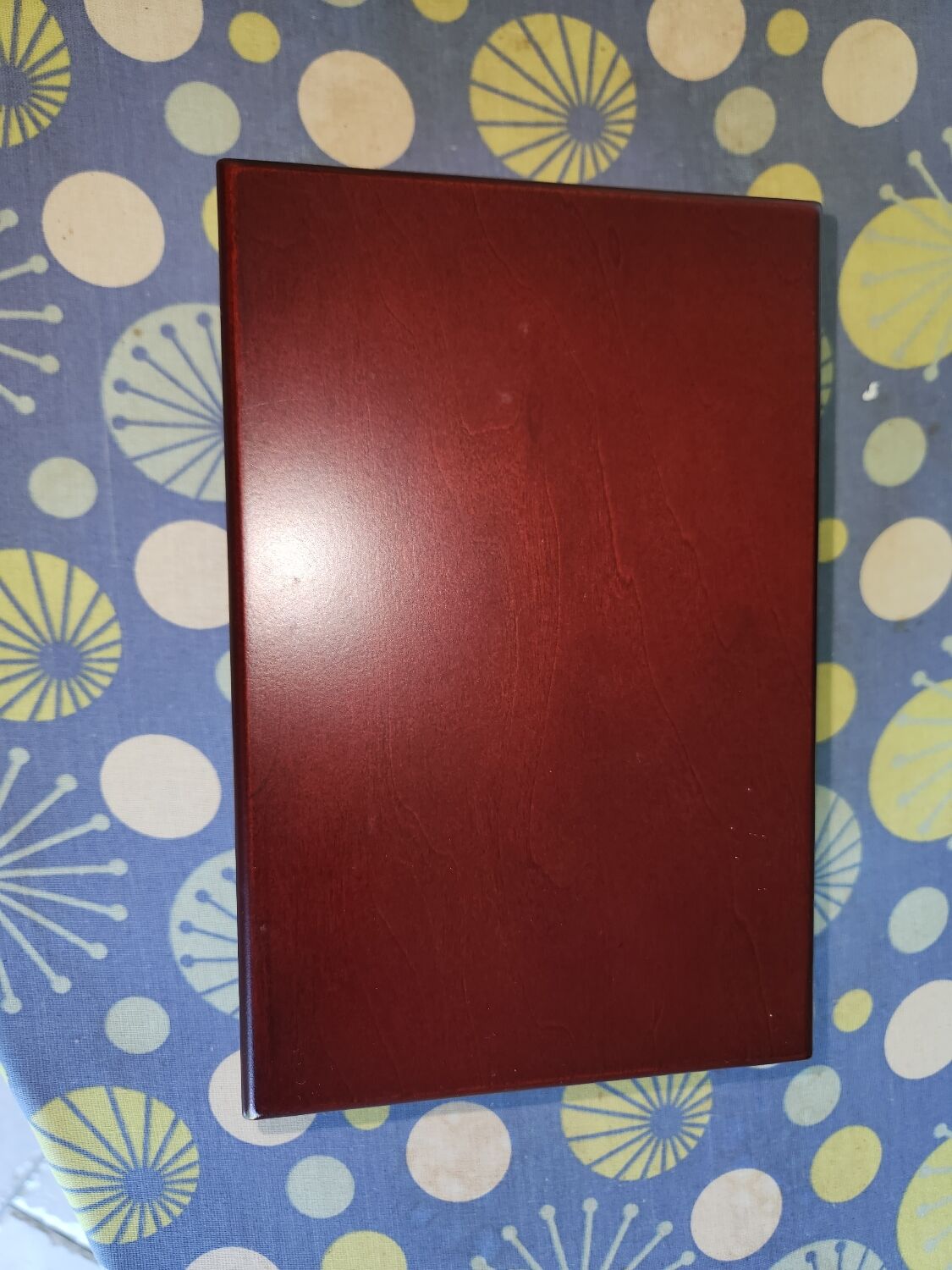 Cigar box