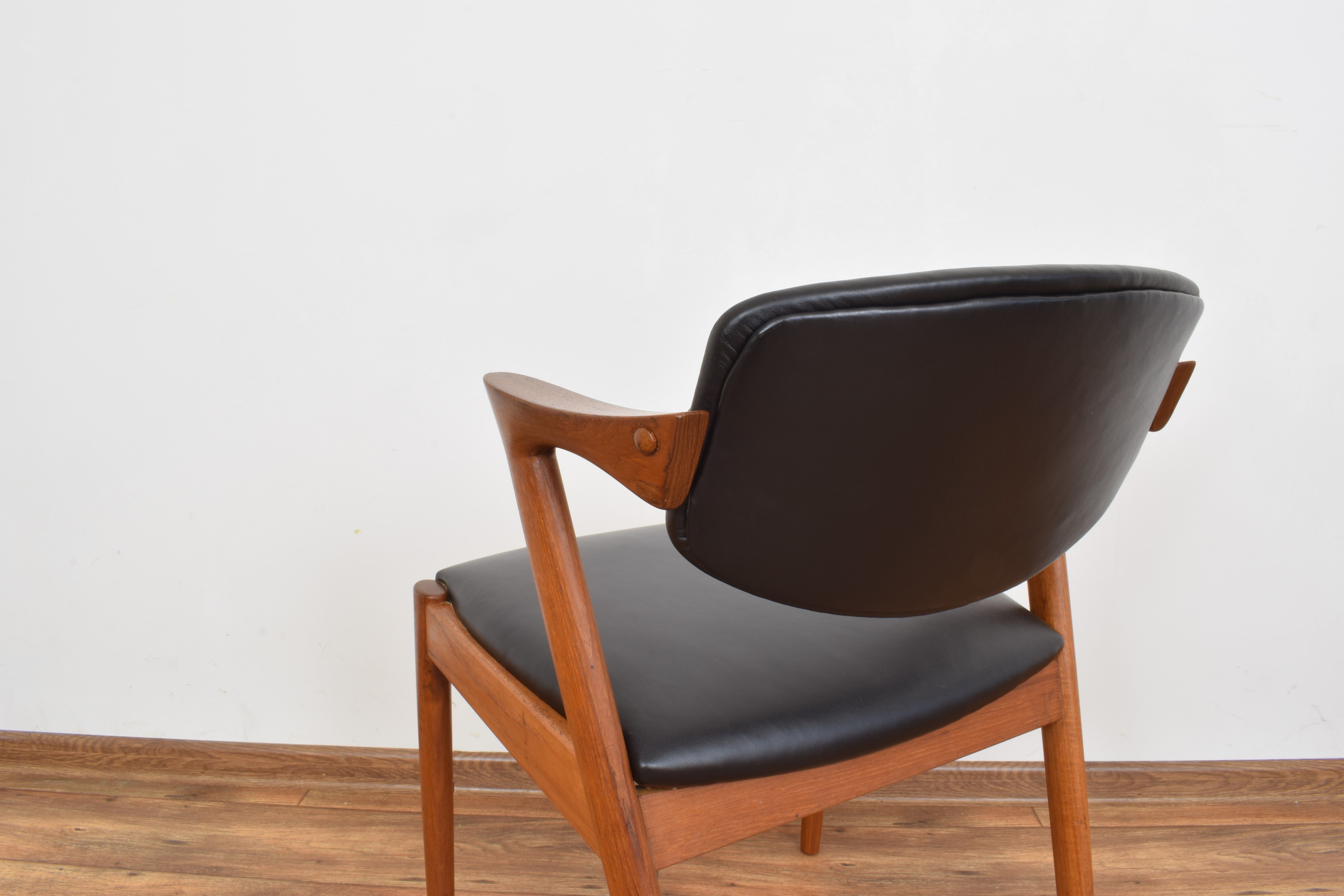 Mid-century danish teak and leather dining chair model 42 by Kai Kristiansen for Schou Andersen, 196