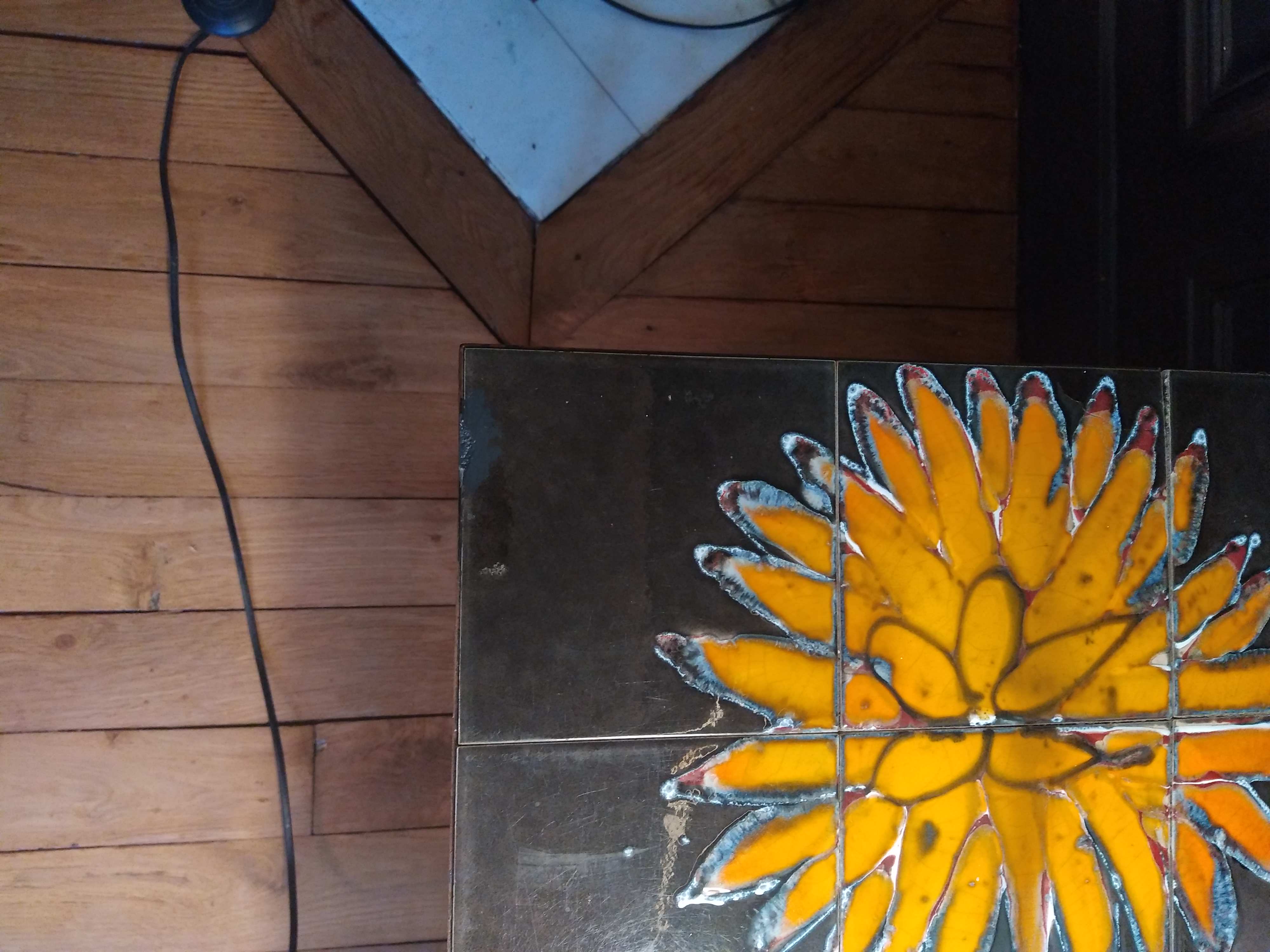 Table coffee ceramic tiles