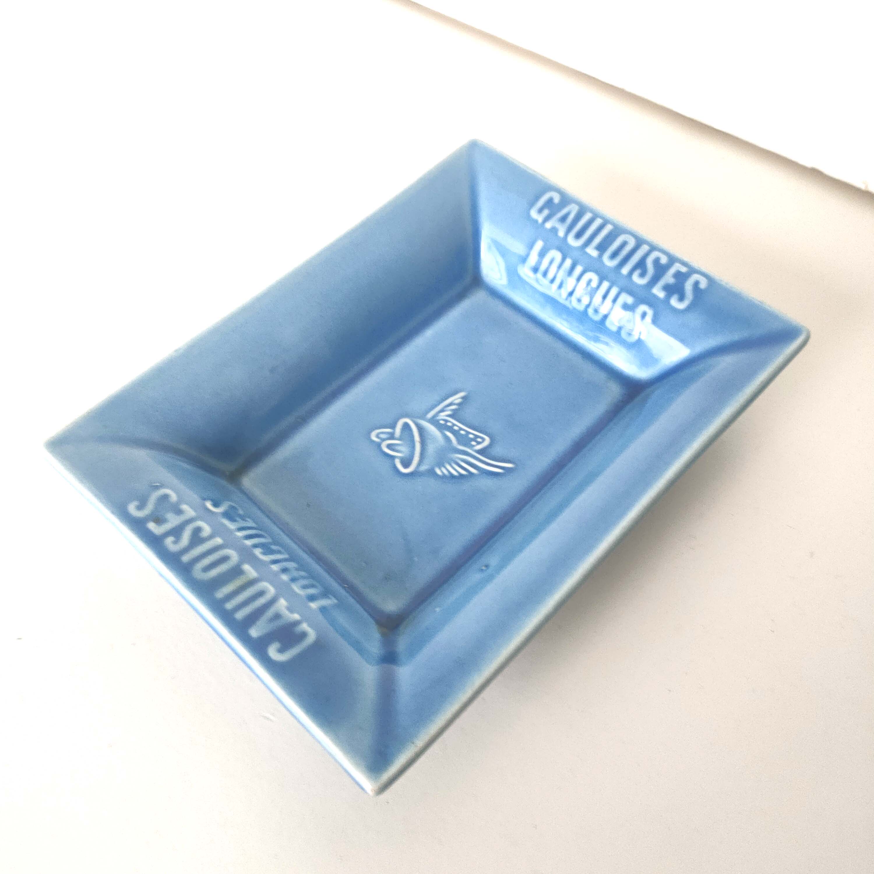 Ceramic gallic ashtray