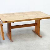 1980's pine extendable dining table