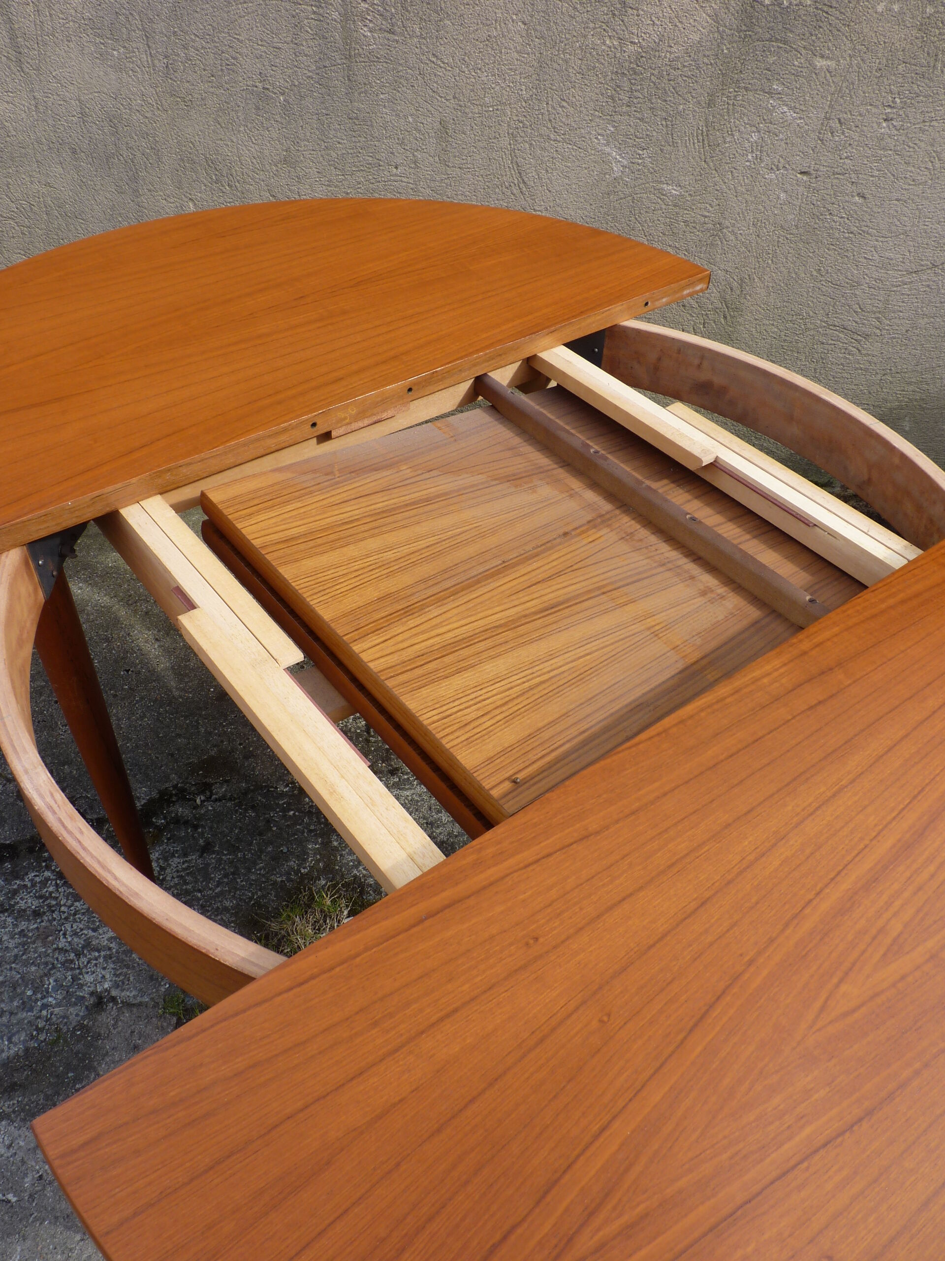 Teak round dining table