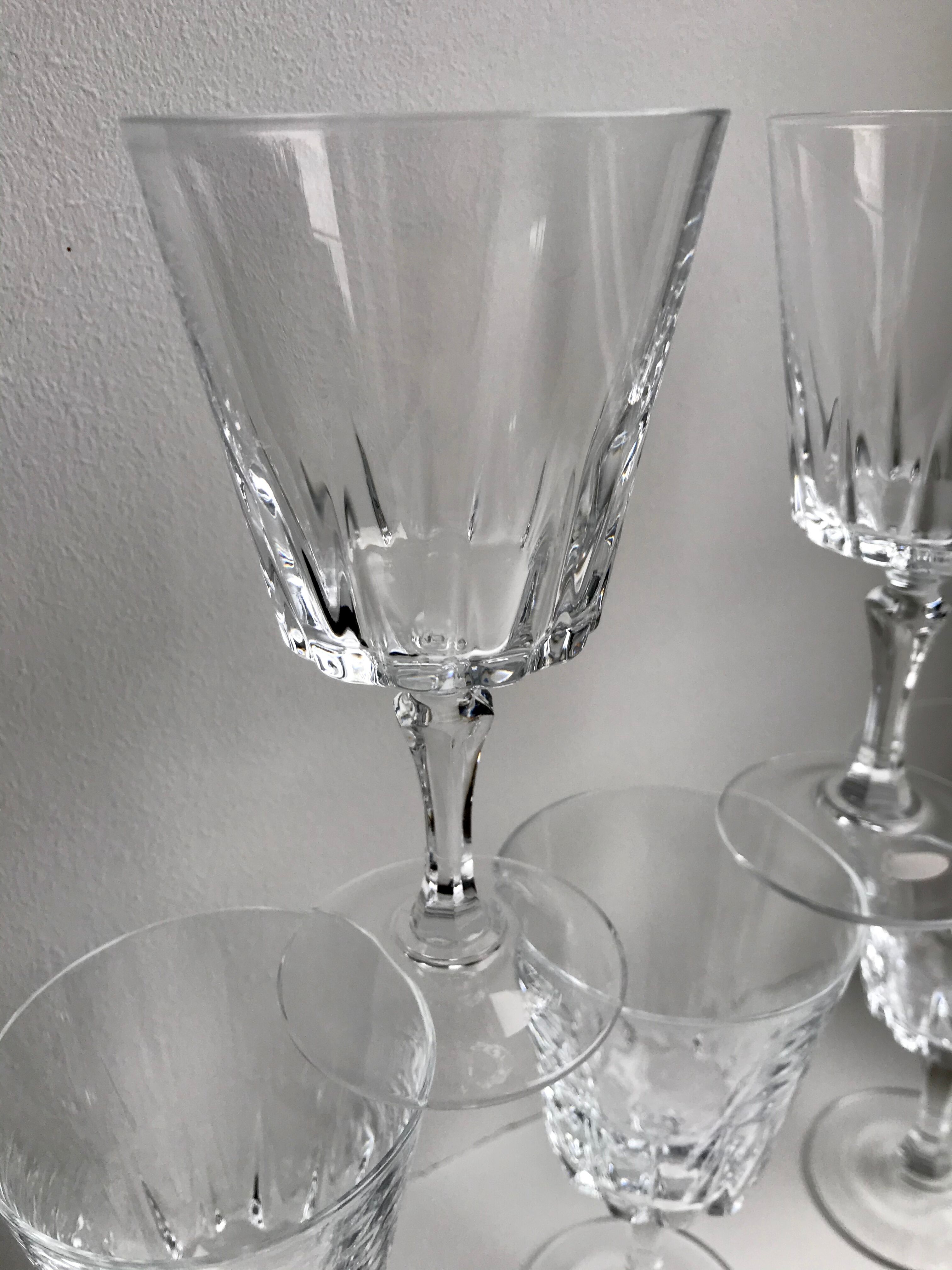 Set of 5 crystal wine glasses 50-60s