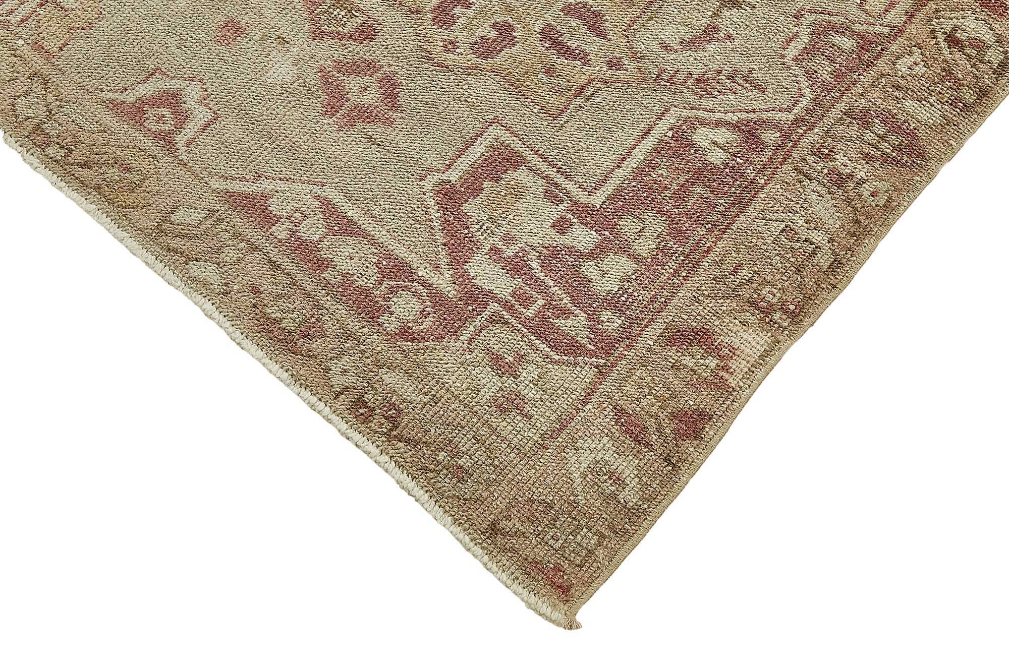 Turkish Vintage Anatolian Rug 136 cm x 240 cm