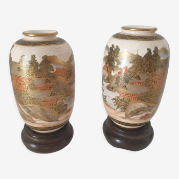 Paire de vases miniatures Japonais Satsuma fin XIXème (époque Meiji)