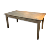 Farm table
