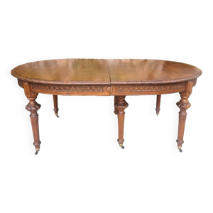 Table ovale en chêne - style
