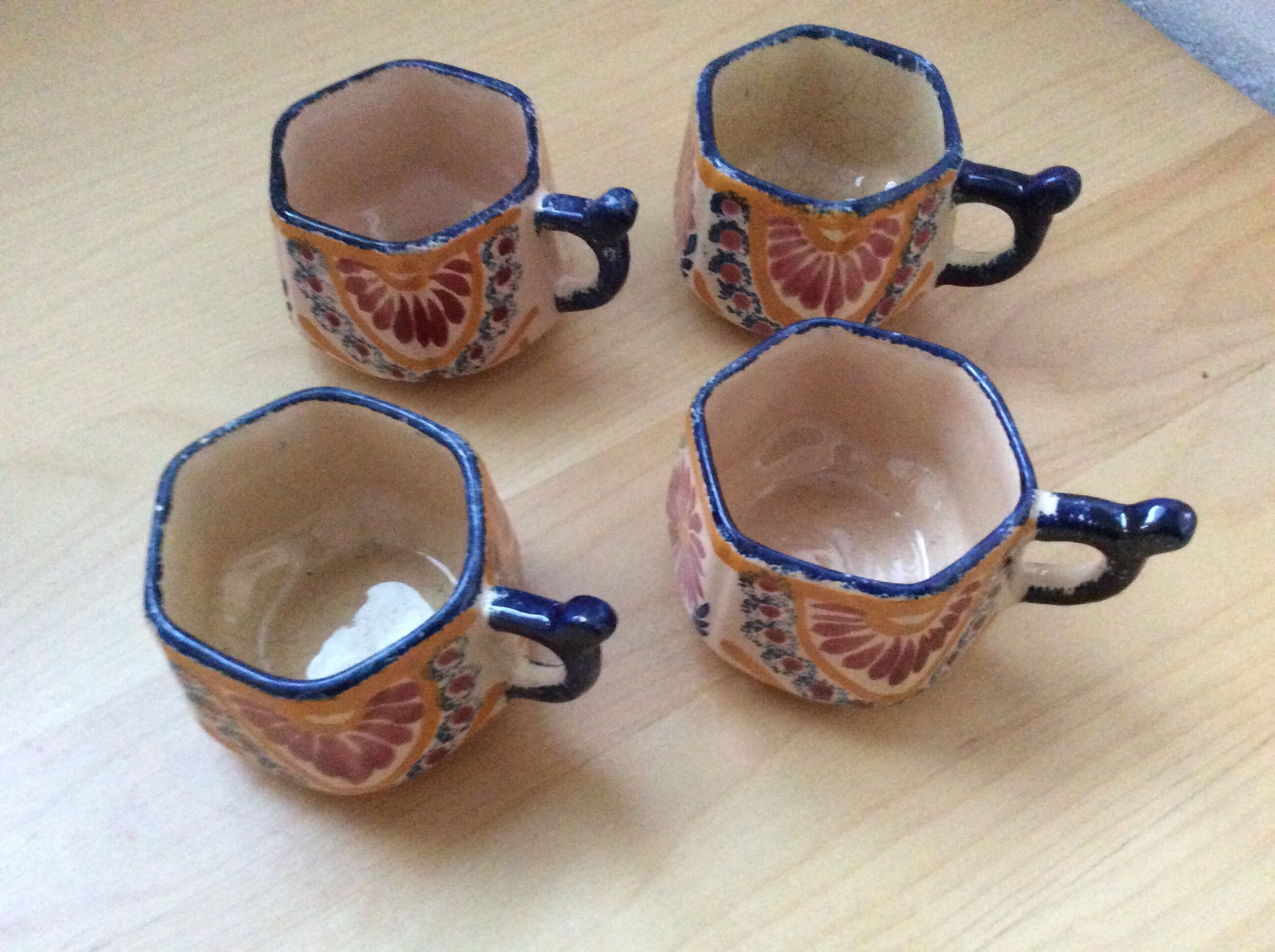 Set of 4 Henriot Quimper cups