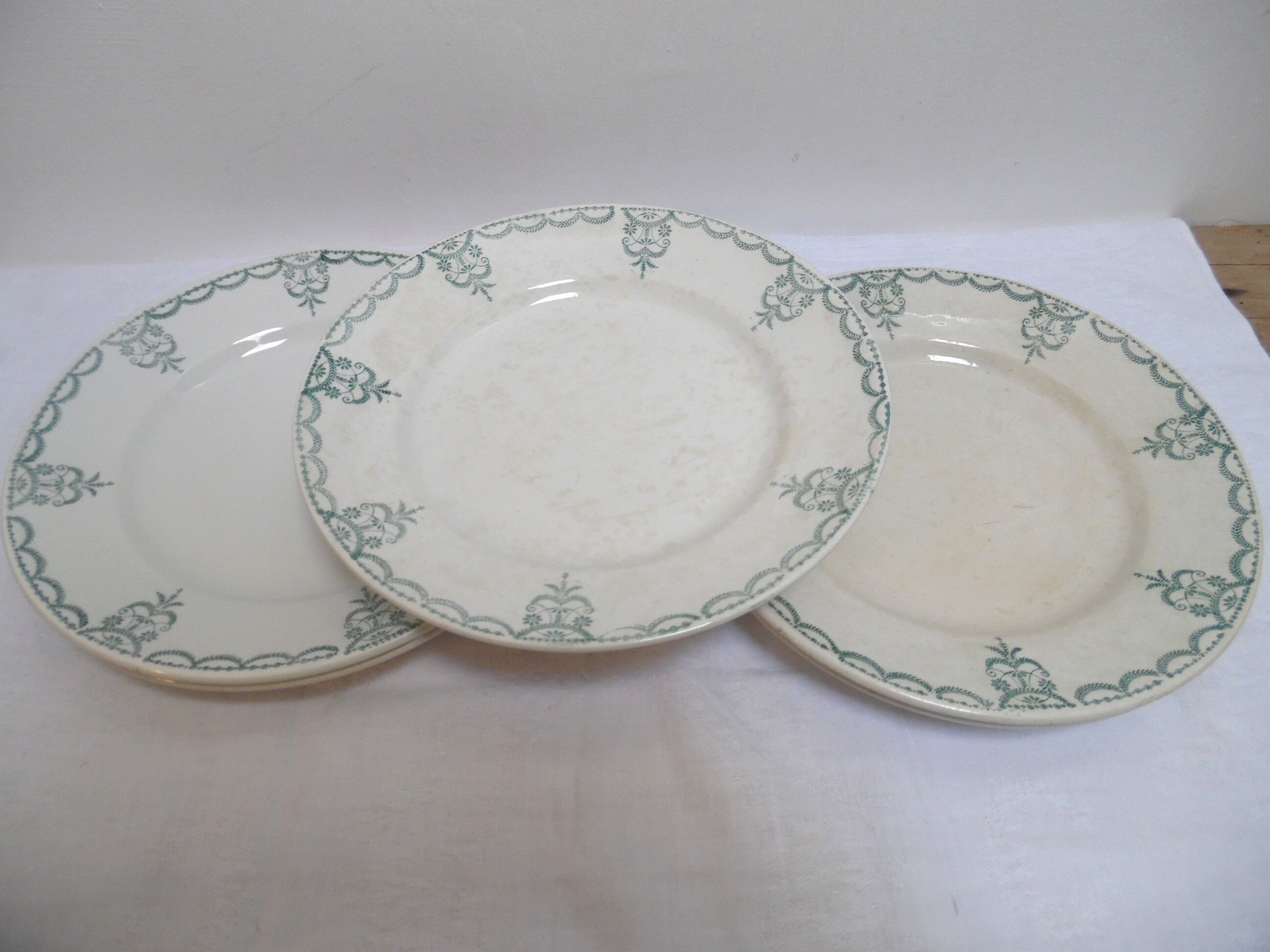 5 plates old mill of wolves & hamage