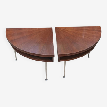 Pair of coffee tables