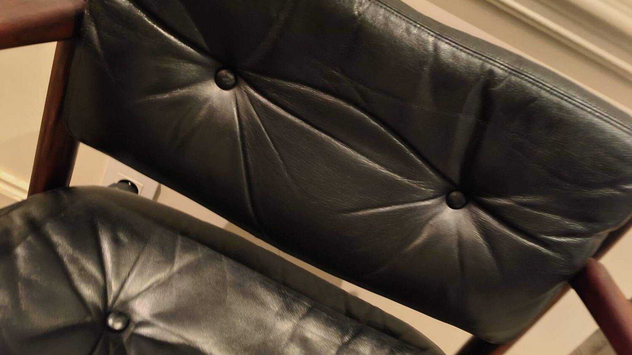 Erik Merthen armchair