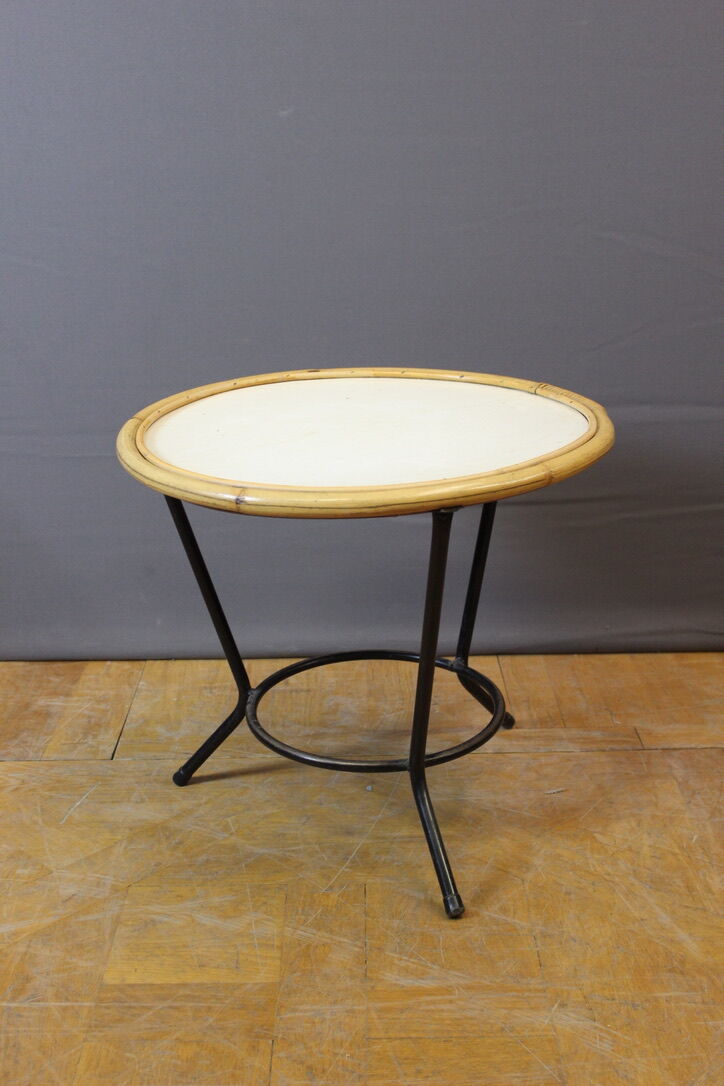 Living room in rattan and black lacquered iron by Rohe Noordwole circa 1950