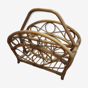 Rattan magazine holder