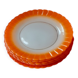 6 Flat plates with orange surround. Arcopal.