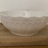 Vintage Hungarian cream ceramic bowl with wavy edge, moulded decoration from the 1950s.