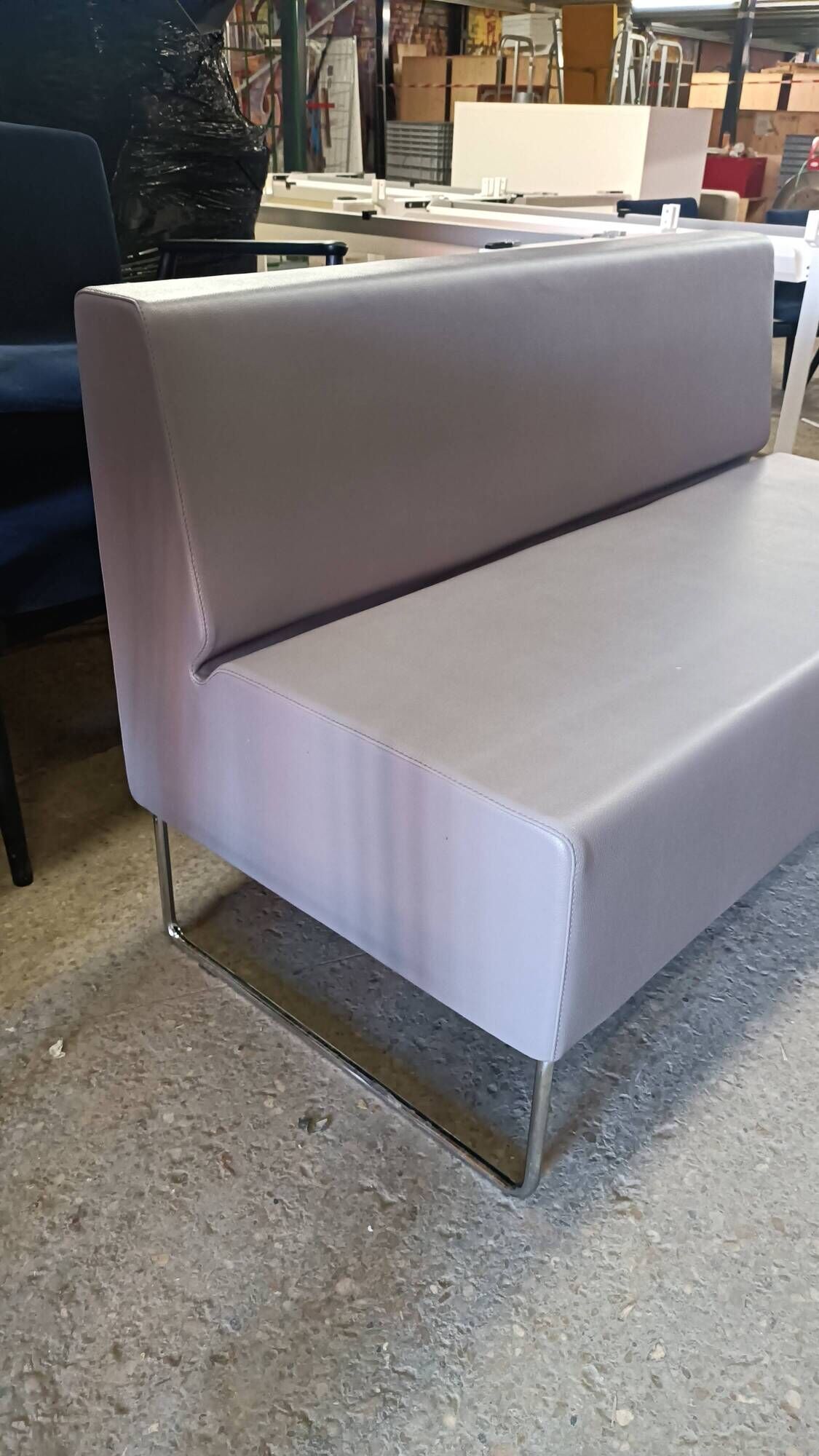 Pedrali host bench