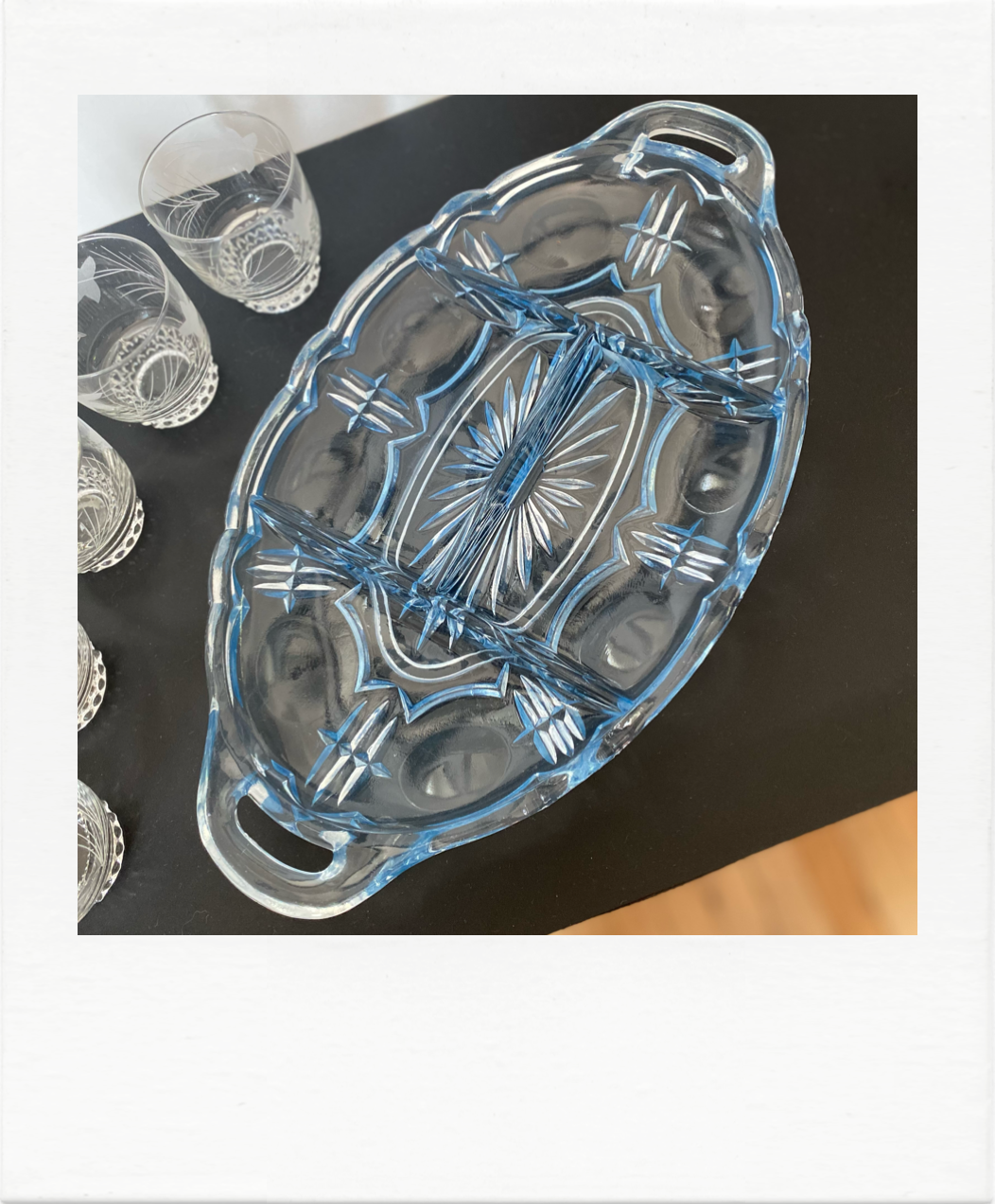 Dish servant aperitif blue glass art deco