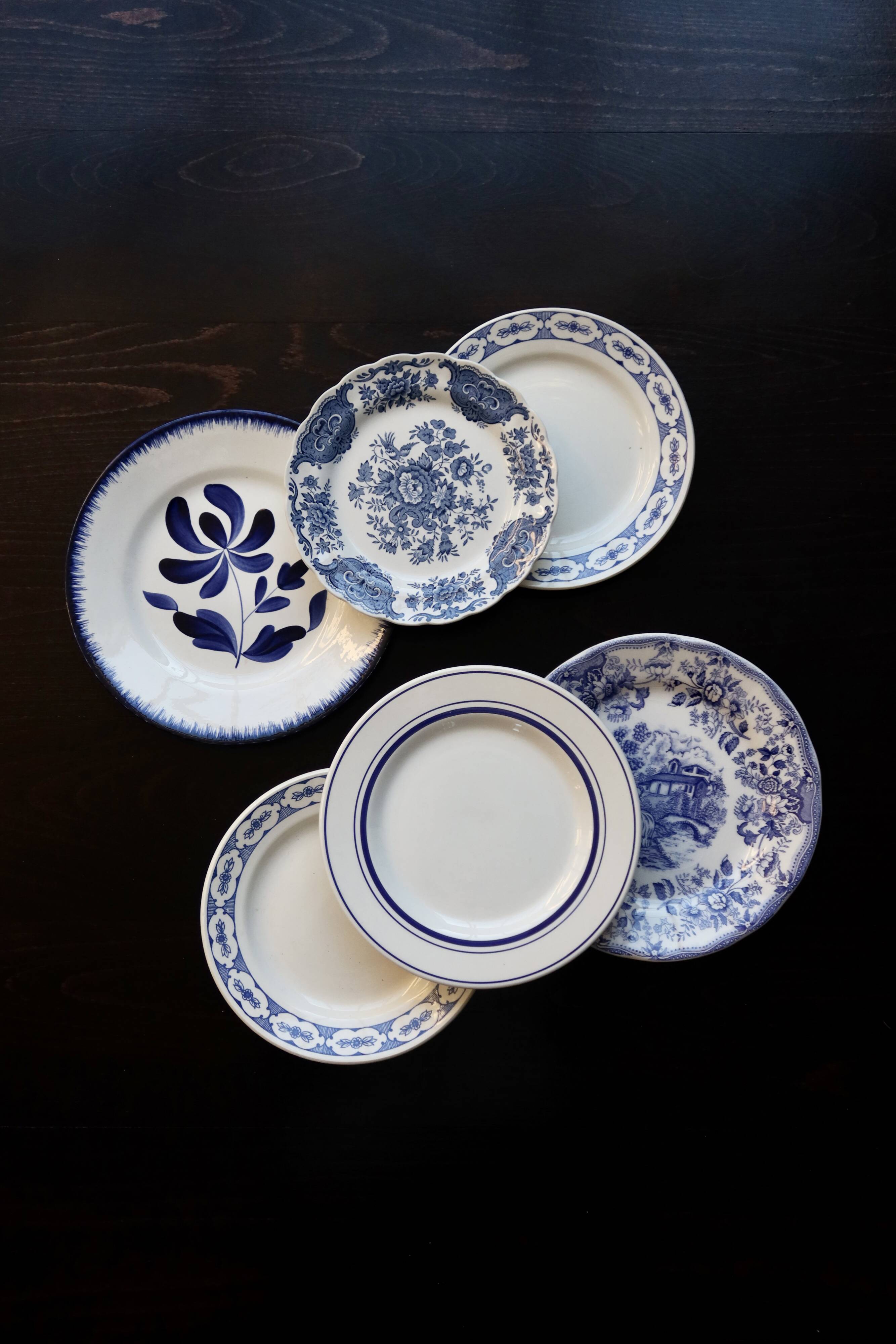 6 vintage mismatched blue and white porcelain dessert plates