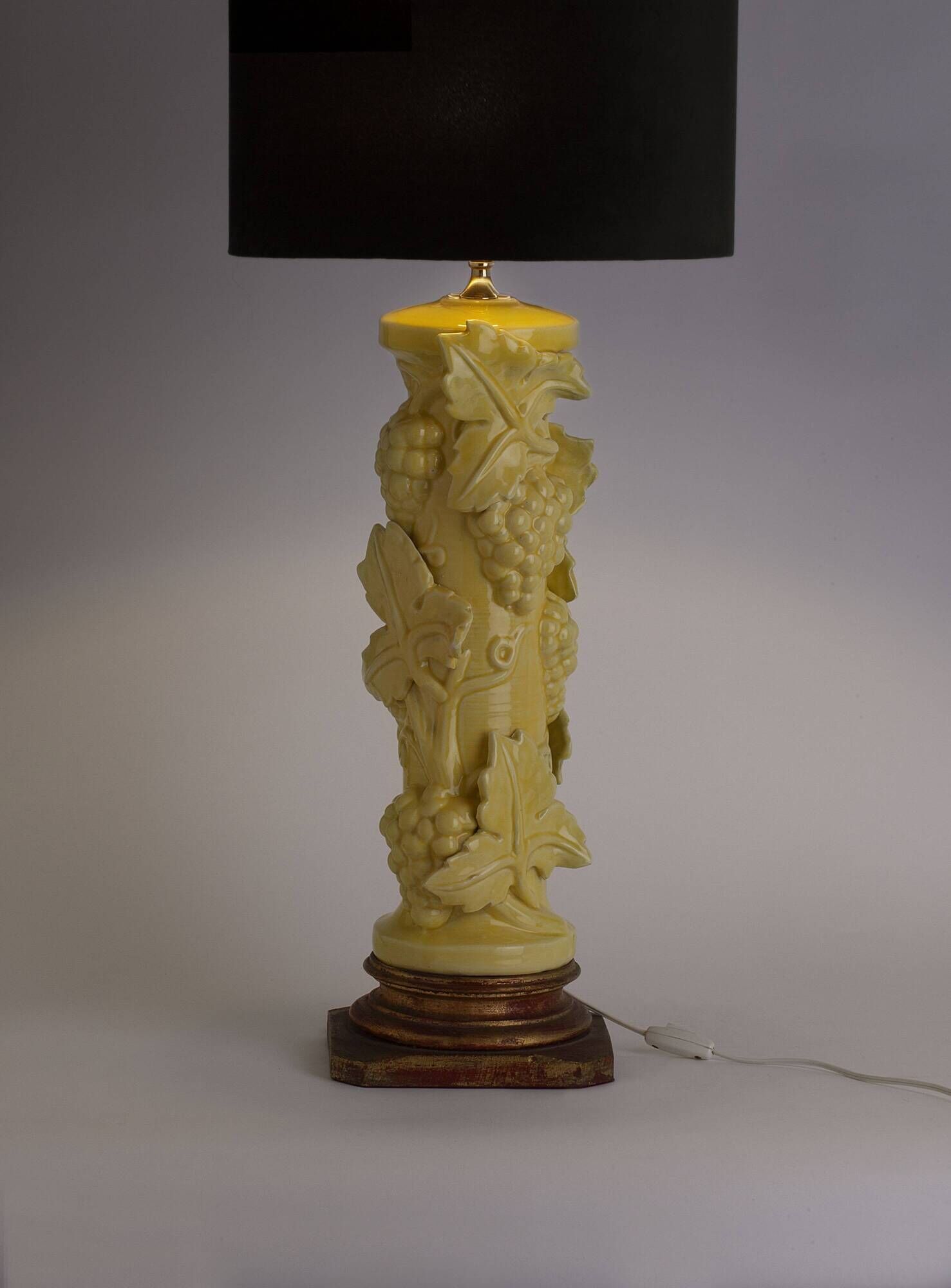 Lampe jaune Manises