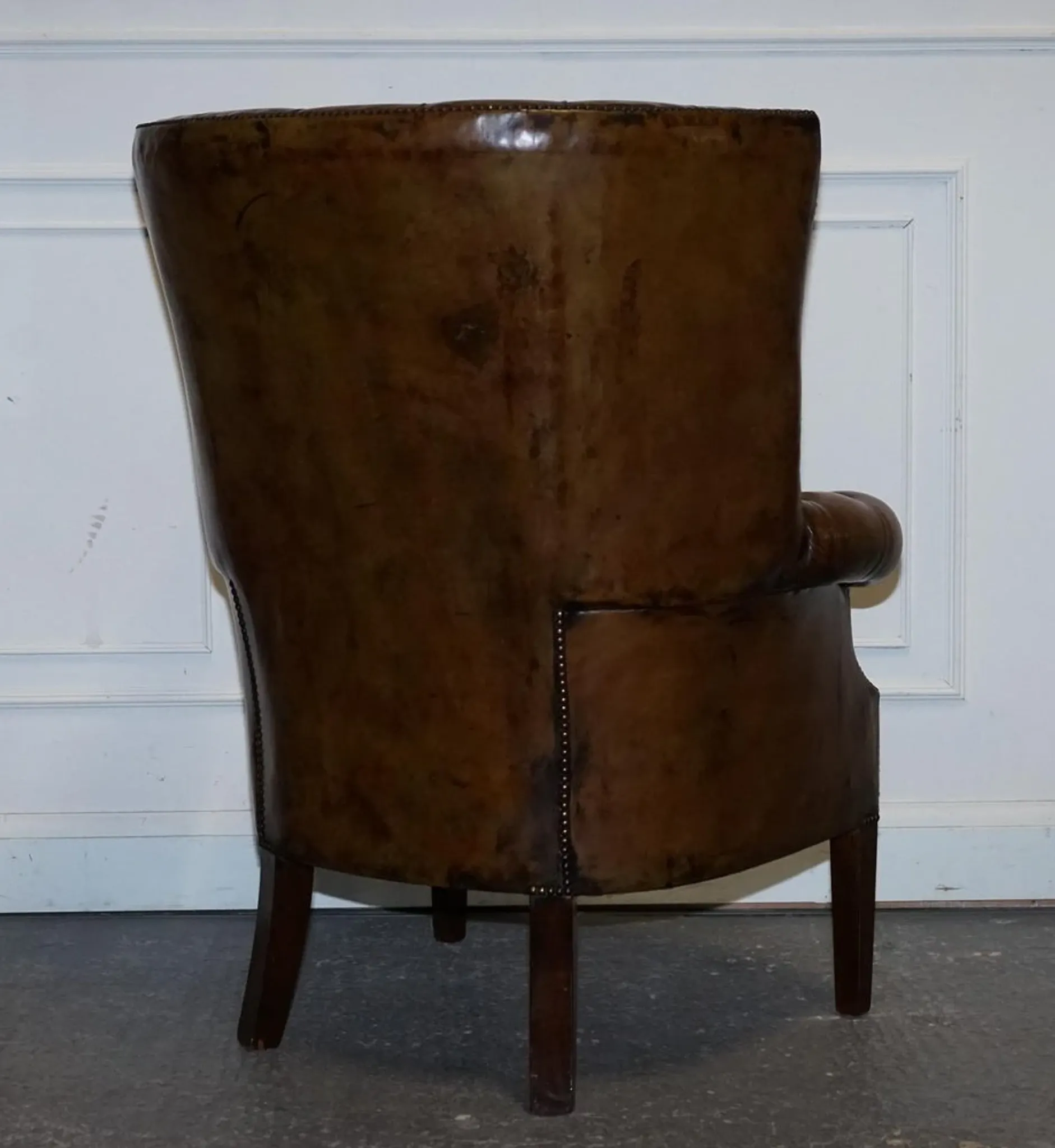 Chesterfield Porter Wingback Chair in Hand-Dyed Leather