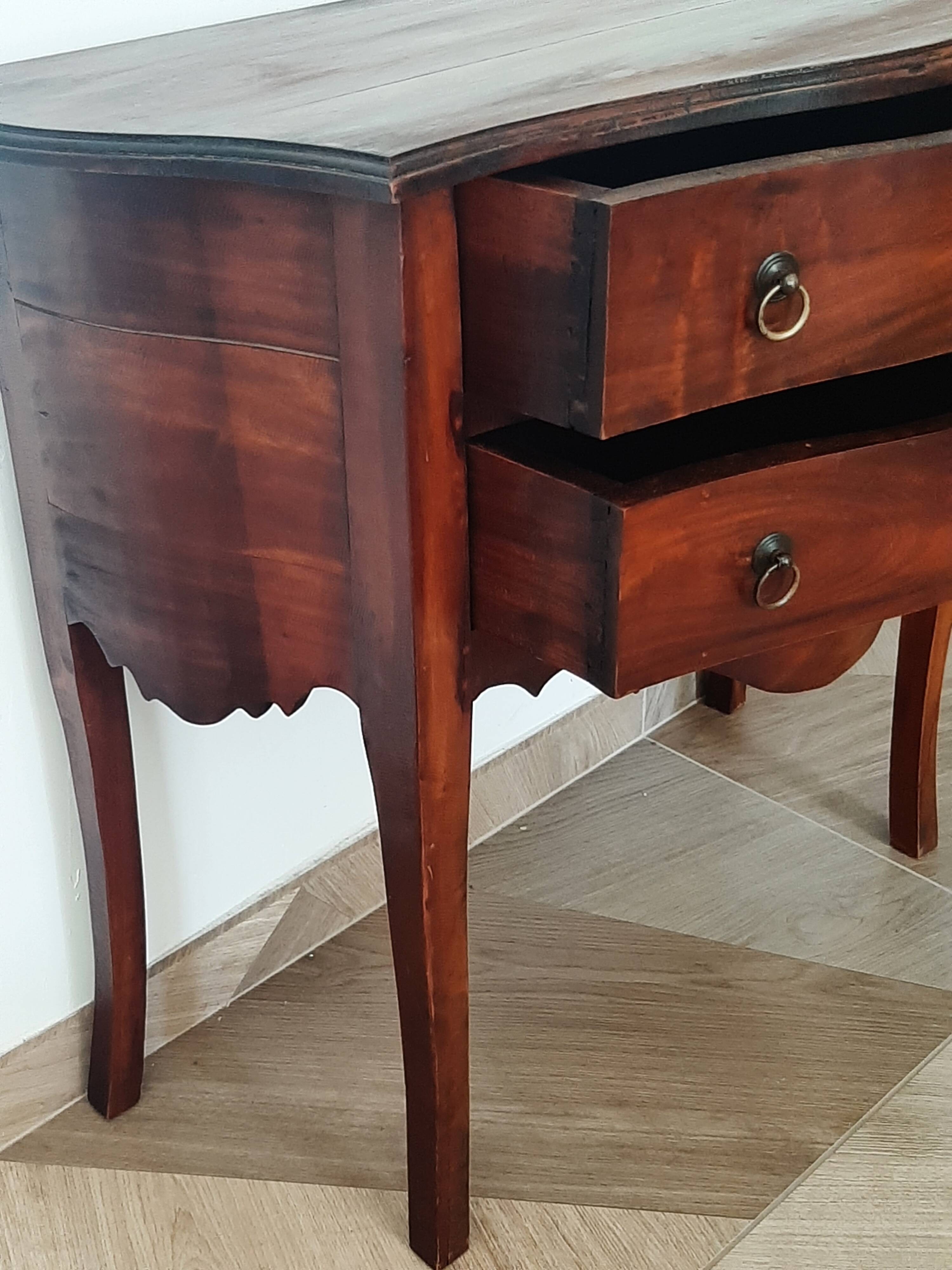 Pretty 2-drawer console chest of drawers - curved legs - Louis XVI imitation