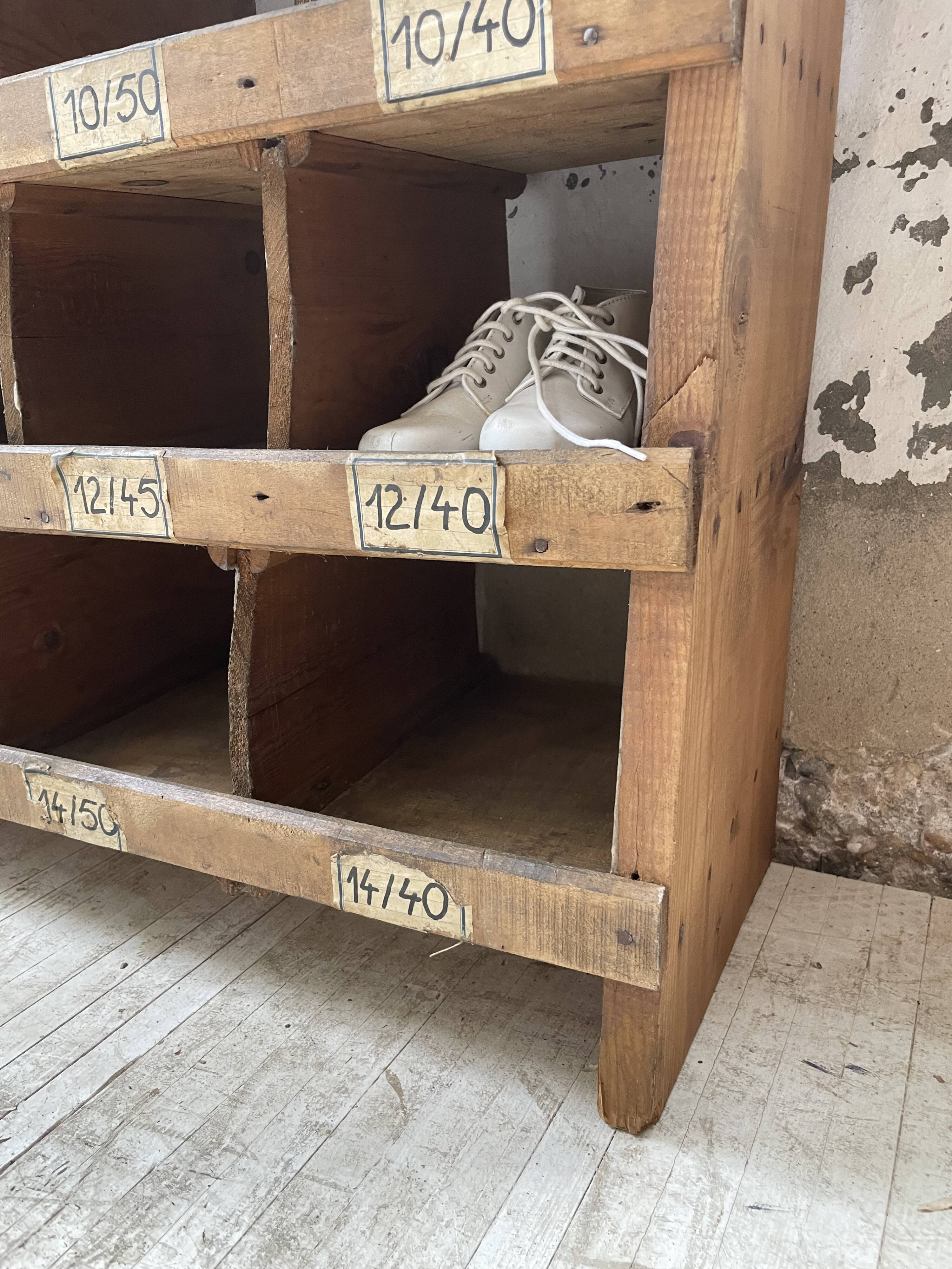 Meuble de métier pin à cases XL 250cm