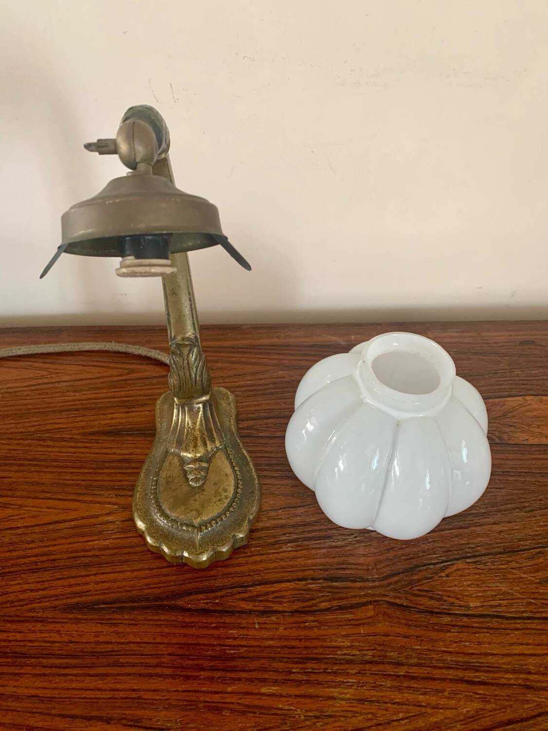 Antique Art Deco / Art Nouveau lamp