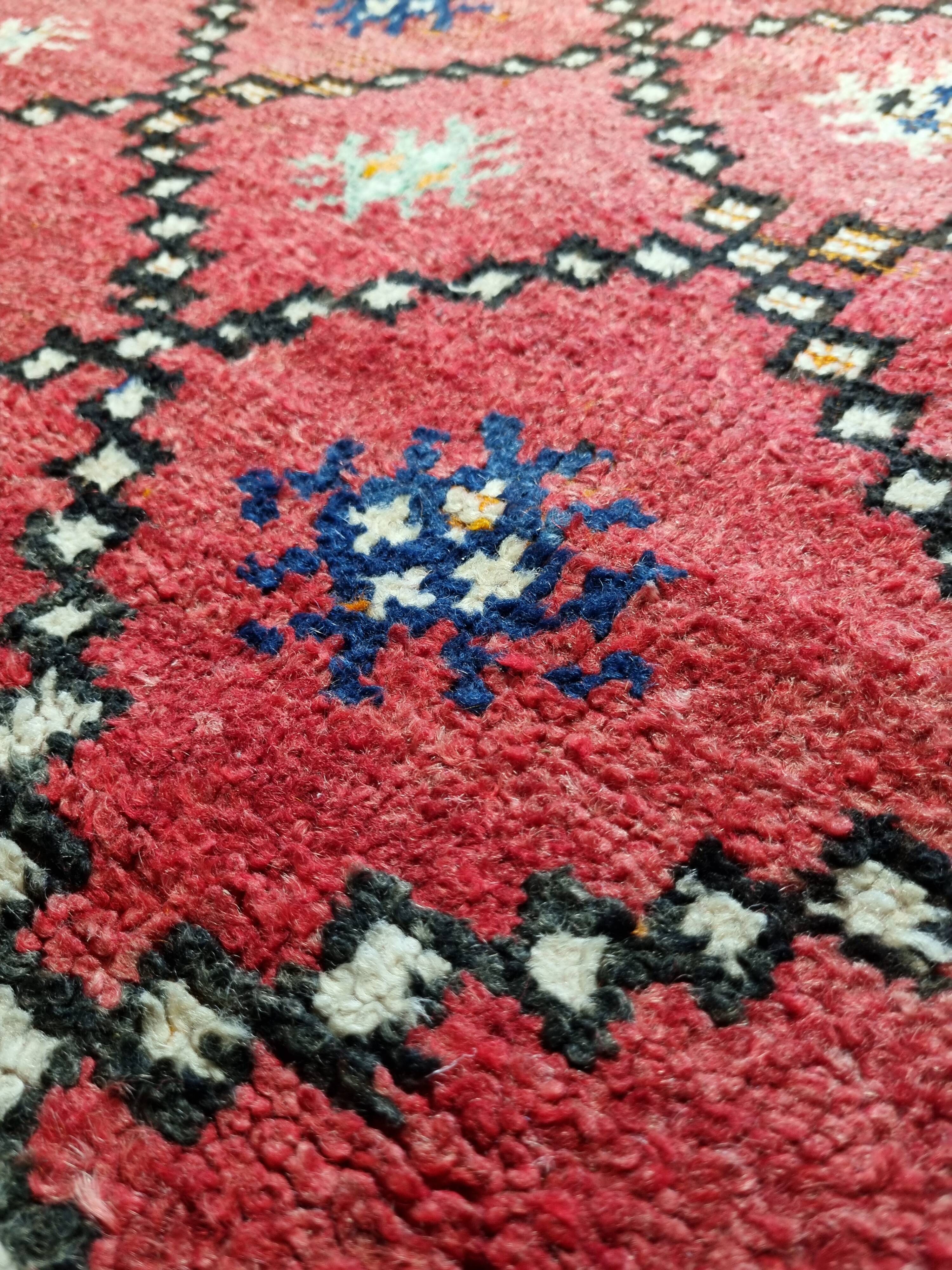 Moroccan Kilim handmade carpet, 166 cm x 131 cm