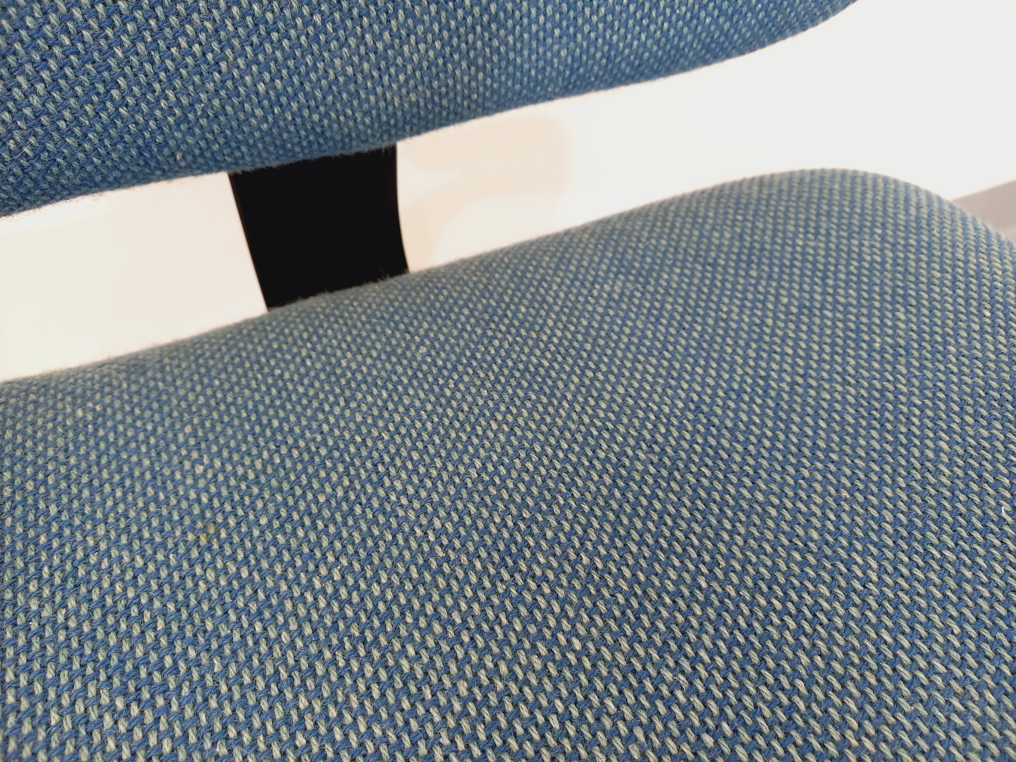 Vintage office chair in fabric and chrome from the 70s