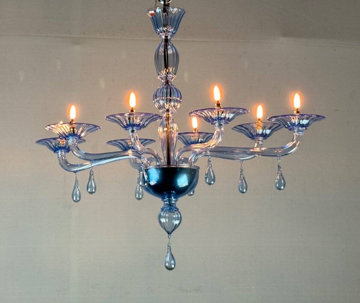 Blue murano glass venetian chandelier, 8 light arms