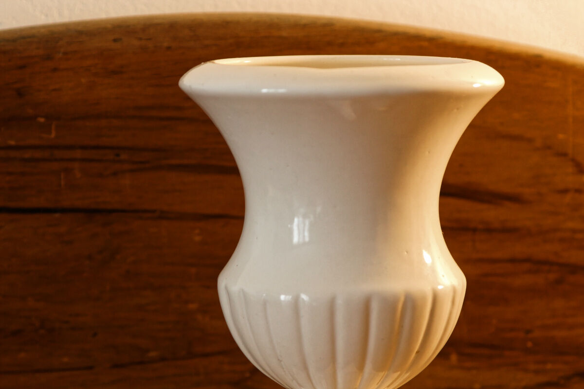 Ancient Medici vase in white porcelain