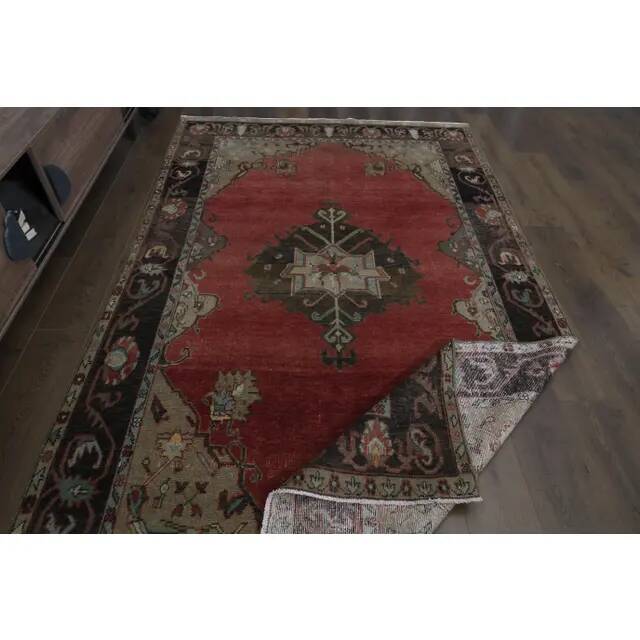 Tapis turc fait main en laine et coton rouge des années 1970 172x278